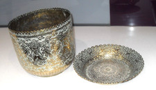 ANTIQUE MIDDLE EASTERN BRASS HEAVILY ENGRAVED PLANT POT PLANTER WITH DRIP TRAY