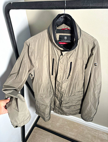 Victorinox men grey full - victorinox,