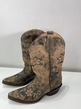 Rocky Handhewn Women 6 M