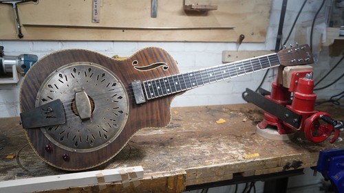 Mavis mule acoustic resonator - mavis,