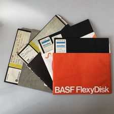 Vintage flexy floppy - 8",