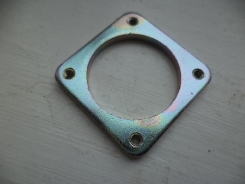 Military radio unit mounting - ,