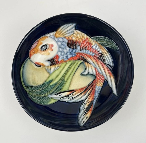 Moorcroft pottery quiet waters - quiet,