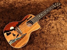 Luna Guitars Vista Deer