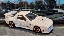 Hot Wheels Mazda RX7 FC Pandem White Ronin Run Premium Real Riders NEW Loose