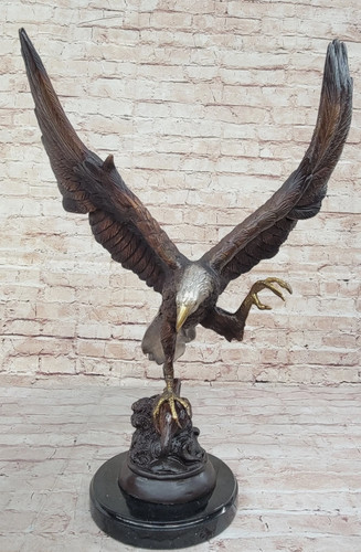 Bronze falcon statue eagle - falcon,