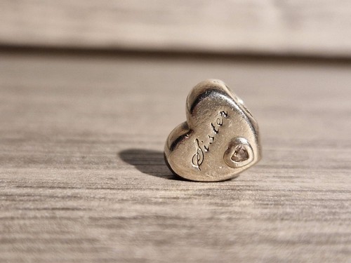Genuine pandora sister heart - pandora,
