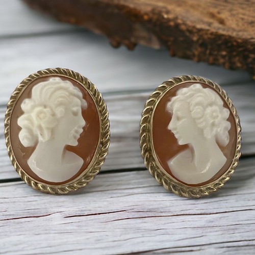 Cameo oval stud earrings 9ct - cameo,