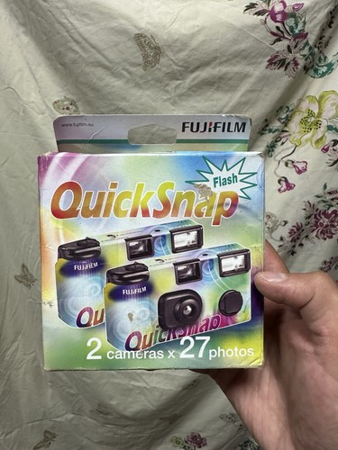 Fujifilm quicksnap disposable - fujifilm,