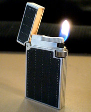 Lighter @ ST Dupont Line D