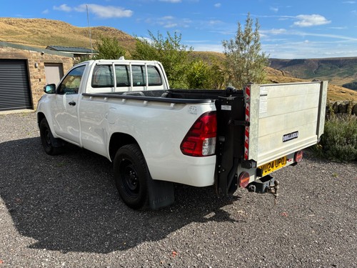 Toyota hilux single - hilux,