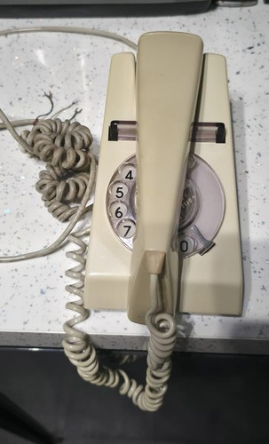 Vintage trim phone - trim, corded