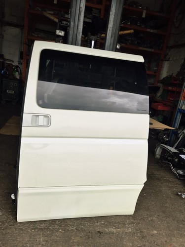Nissan elgrand e51 highway - elgrand,