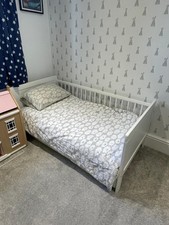 Toddler bed with under bed
