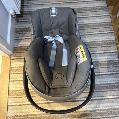 Cybex cloud size baby seat - z,