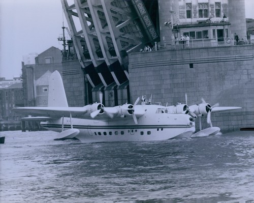 1982 sunderland flying boat - 1982,