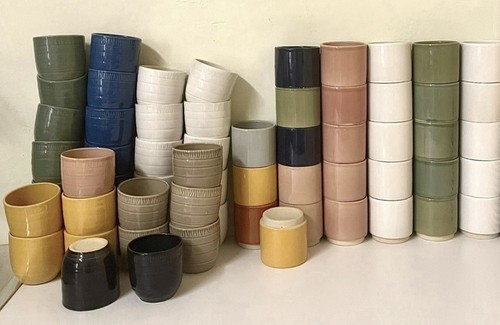 Ceramic pots assorted - x,