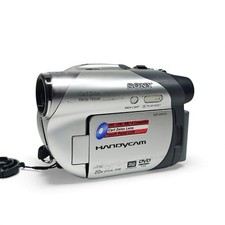 Sony Handycam DCR-DVD105E Camcorder DVD NightShot 800x Zoom + Charger