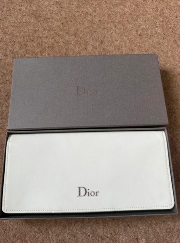 Women white dior makeup - women's,