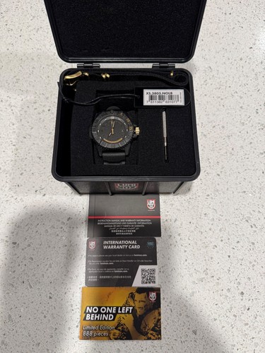 Luminox navy seal one left - no,