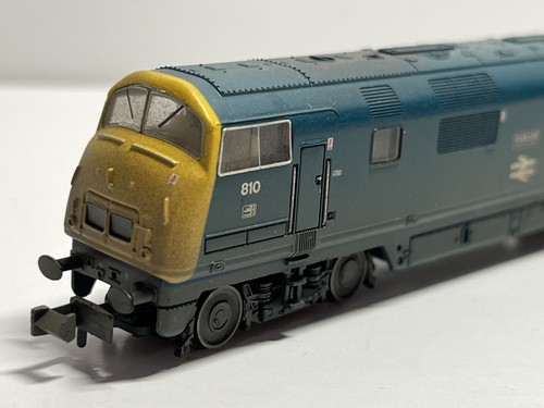 Graham farish class warship - graham,