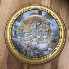 Lilliput Lane ~ Franklin Mint ~ Collectors Plate WISHING WELL COTTAGE - In Frame