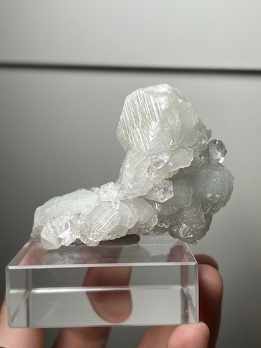 Natural unpolished white mint - unpolished, white/mint
