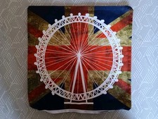 London Eye & Union Jack Cushion Cover – 45cm x 45cm – Polyester – Zip Closure – 