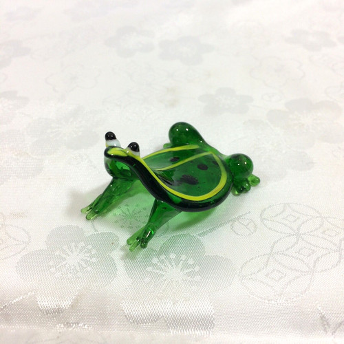 Glass work small green frog - green,