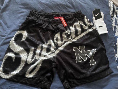 Supreme big script mesh - supreme,
