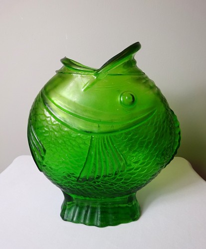 Old baccarat antique green - old,