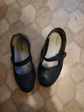 DAMART NAVY BLUE LEATHER SANDAL/SHOES. REMOVEABLE INSOLE .size 7 