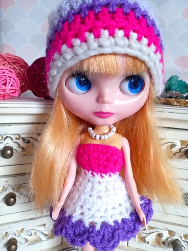 Outfit for blythe dress - outfit, hat