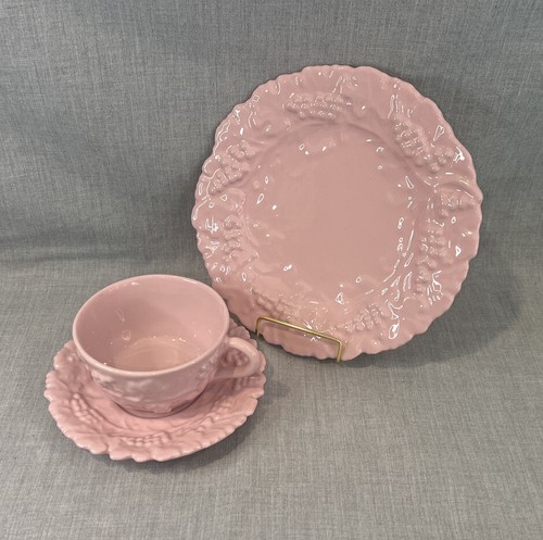 Vtg italy pink embossed - vtg, pv