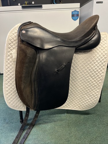 Albion legend dressage saddle - albion,