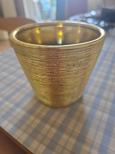 Vintage gold tone ribbed - tone,