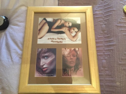 Kylie dannii minogue signed - minogue,