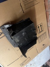 Rover Metro/100 Battery Tray (Single Point Injection)