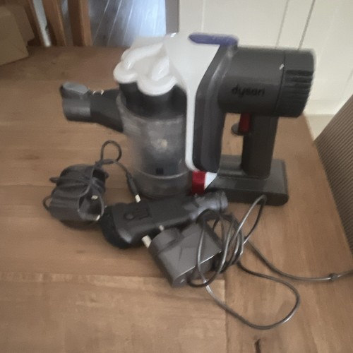 Dyson dc30 cordless bagless - dyson,