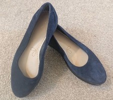 CLARKS BLUE SUEDE BALLET PUMPS