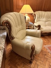 Vintage-style Chesterfield