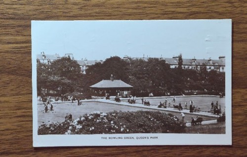 The bowling green - bowling, green,