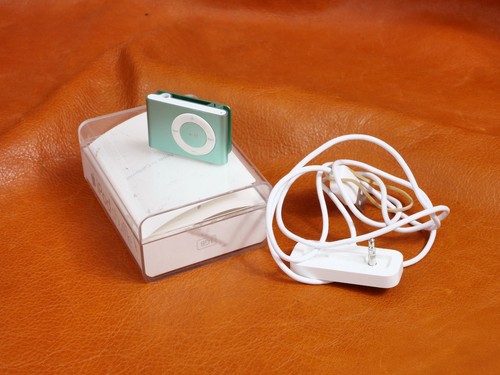 3885 ipod shuffle 2nd - ipod,