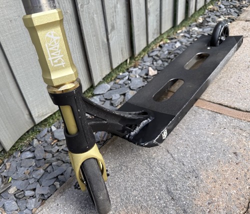 Custom addict and core scooter - custom,