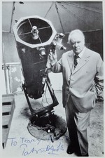 The late Sir Patrick Moore personalized/signed autographed pic 11x15.5cm