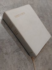 Vintage Collins Holy Bible  Revised Standard Version , White Cover , Gold Edge