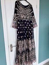Asian pakistani Indian wedding/party wear Occasion dress Size Small 