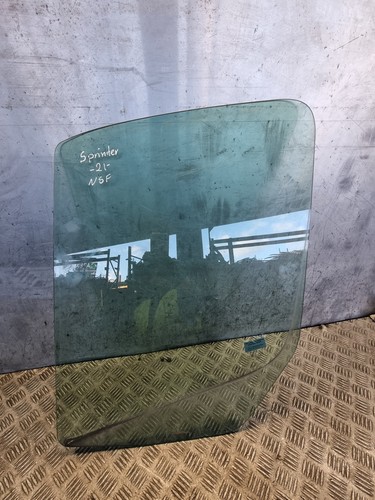 Mercedes sprinter door glass - mercedes,