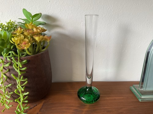 Vintage green glass bullicante - vintage,