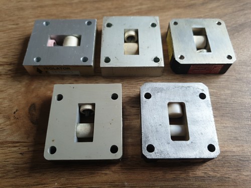 Joblot waveguide isolator - x,